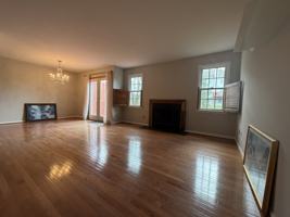 featured image of 727 Jacques Cir #NA