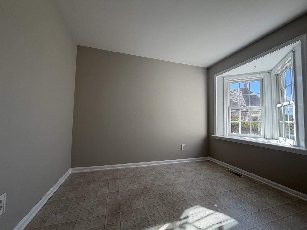 727 Jacques Cir #NA - Photo 7 of 21