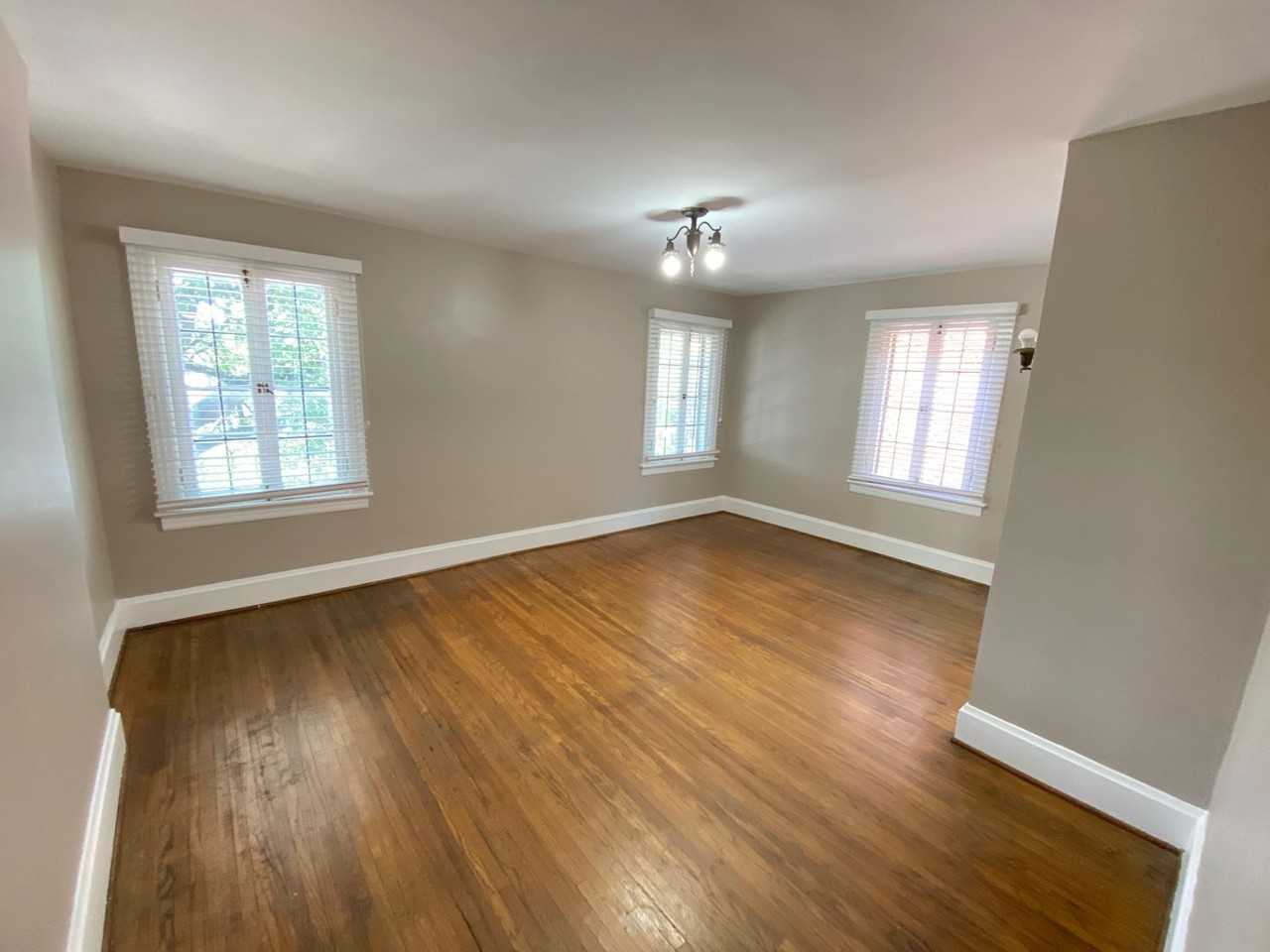 N High St 2886-2892 ONYX - Photo 6 of 35