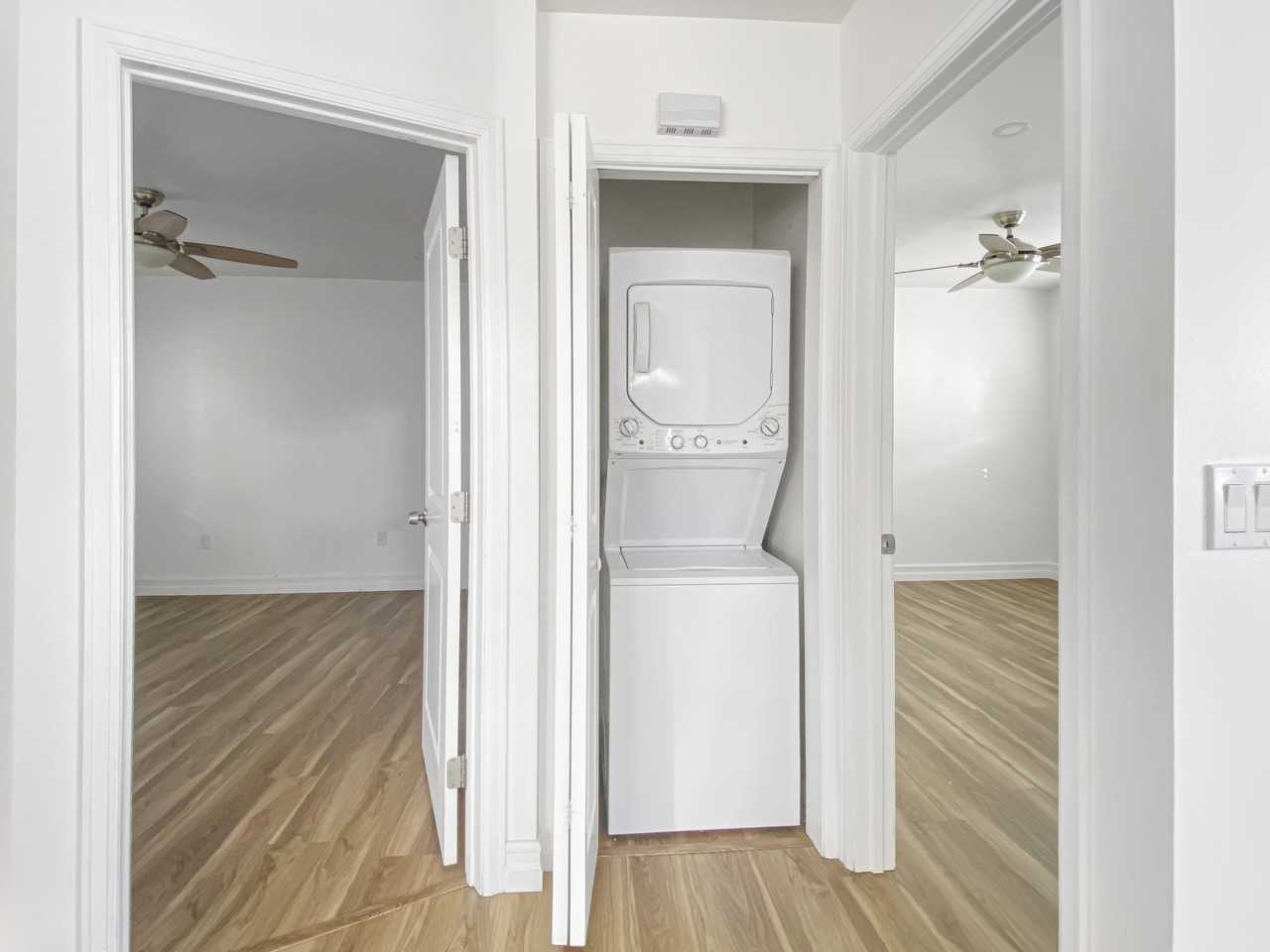 3013 Vancouver Avenue - Photo 6 of 11