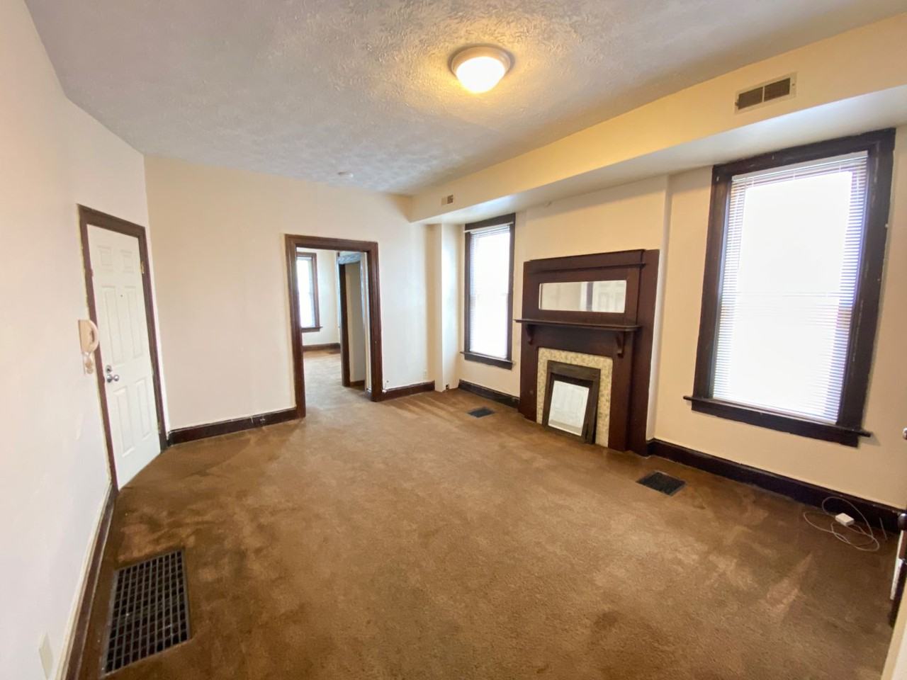 Summit St 1722 GW2 - Photo 4 of 37