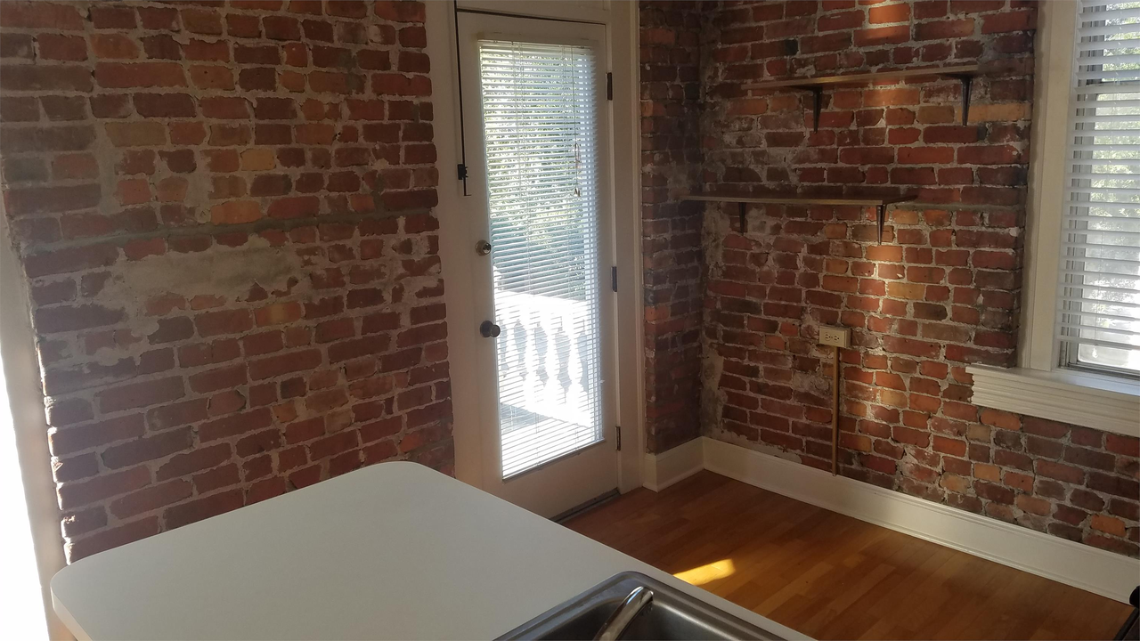 Warren Crescent 424 - Photo 5 of 10