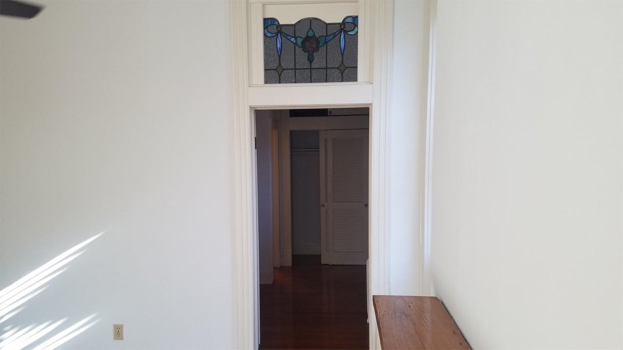 Warren Crescent 424 - Photo 7 of 10