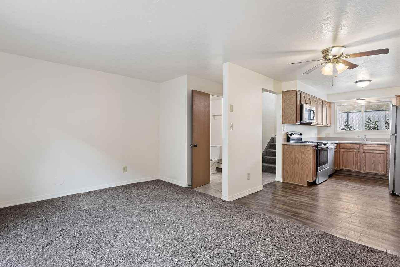 361 W Washington Terrace - Photo 4 of 30