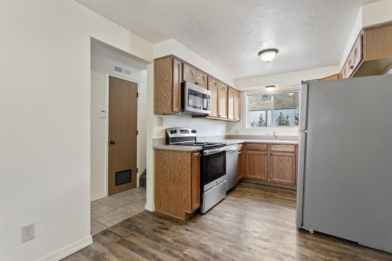 361 W Washington Terrace - Photo 5 of 30