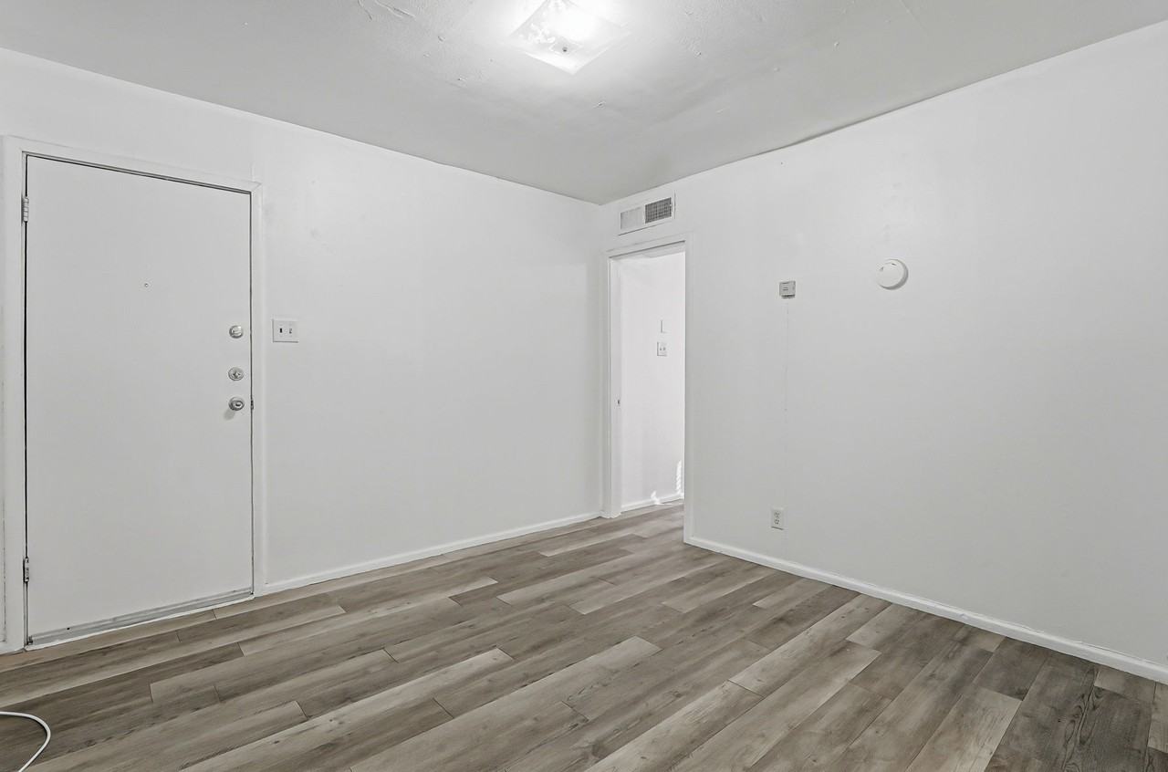 3912 Kemp Avenue - Photo 7 of 18