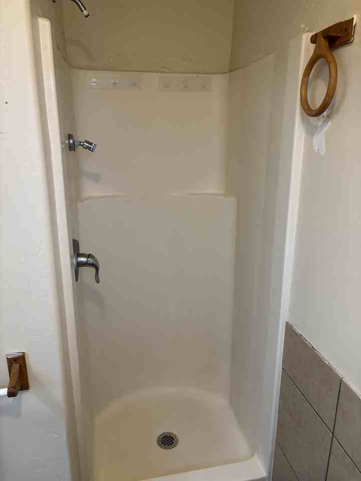 2001 West Broadway Street - Photo 6 of 6