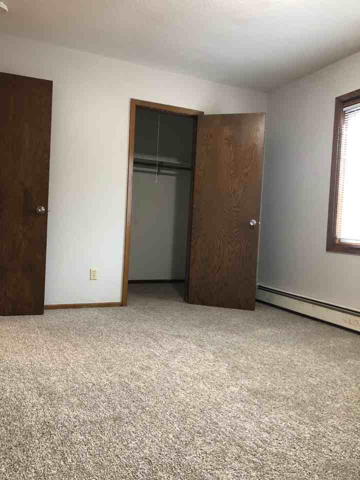 830 11th Avenue - Photo 5 of 9