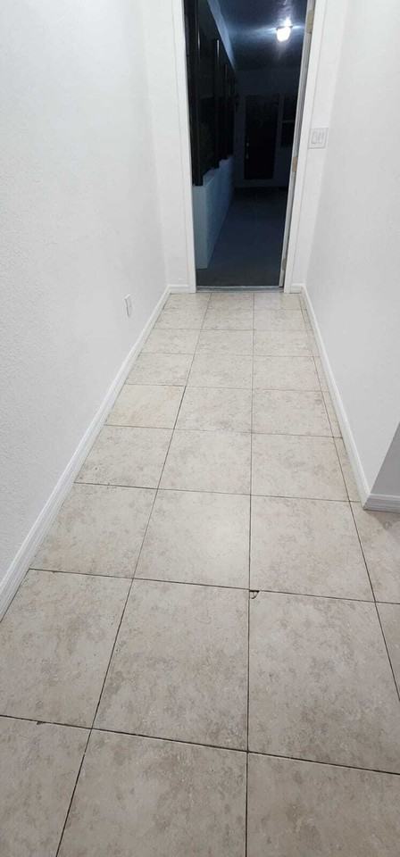 48 - 1945 Calais Drive - Photo 5 of 7