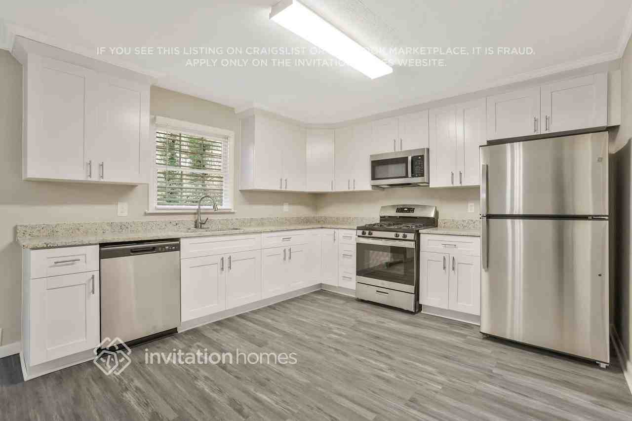 3325 Kingfisher Dr - Photo 7 of 29