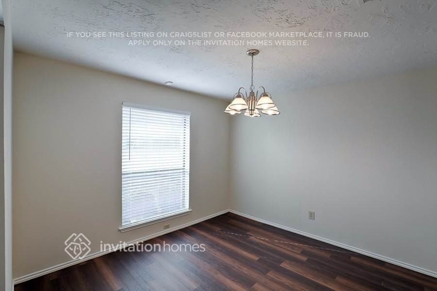 1337 Colmar Dr - Photo 5 of 16