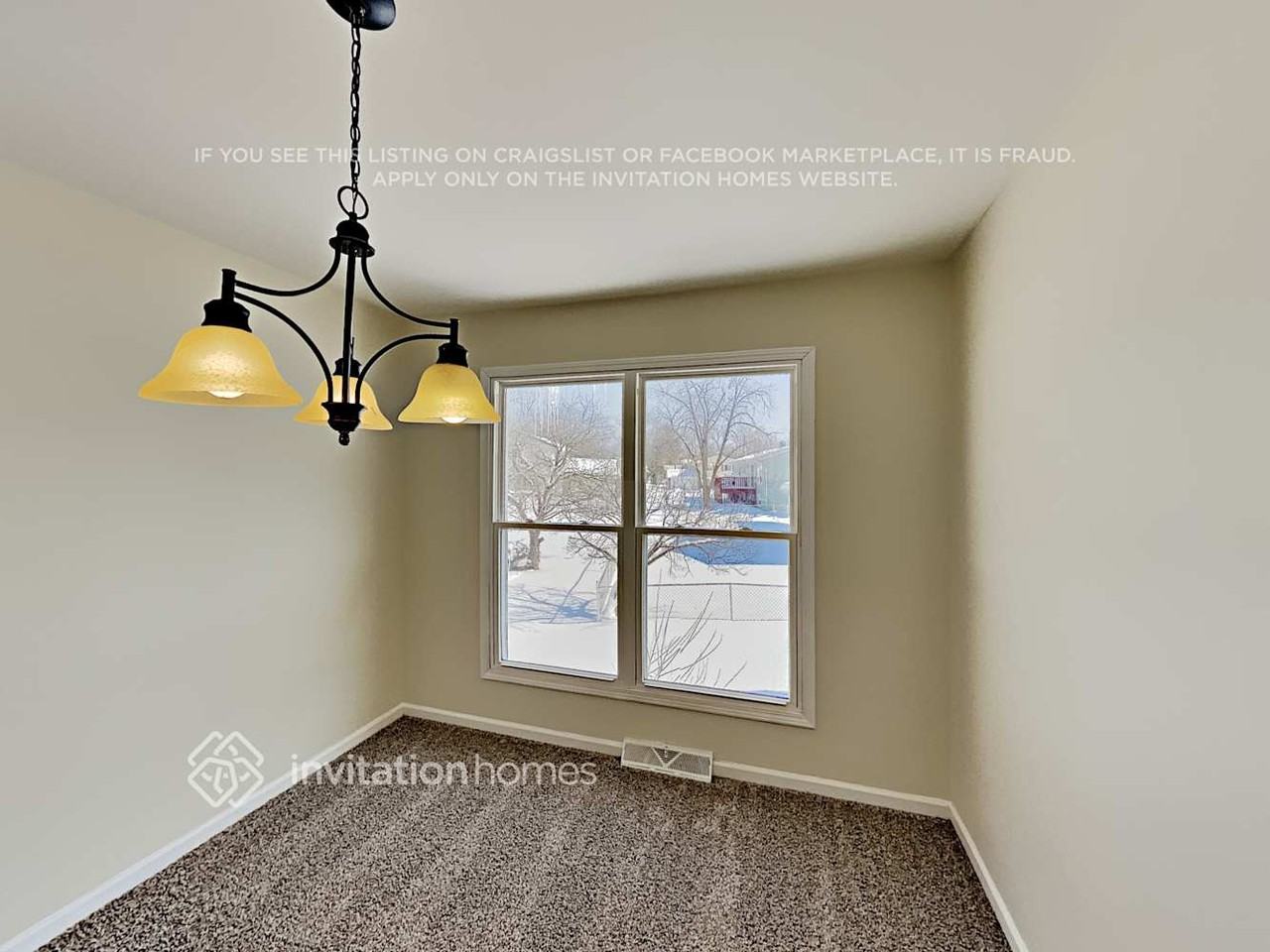 640 N Ashbury Ave - Photo 7 of 15