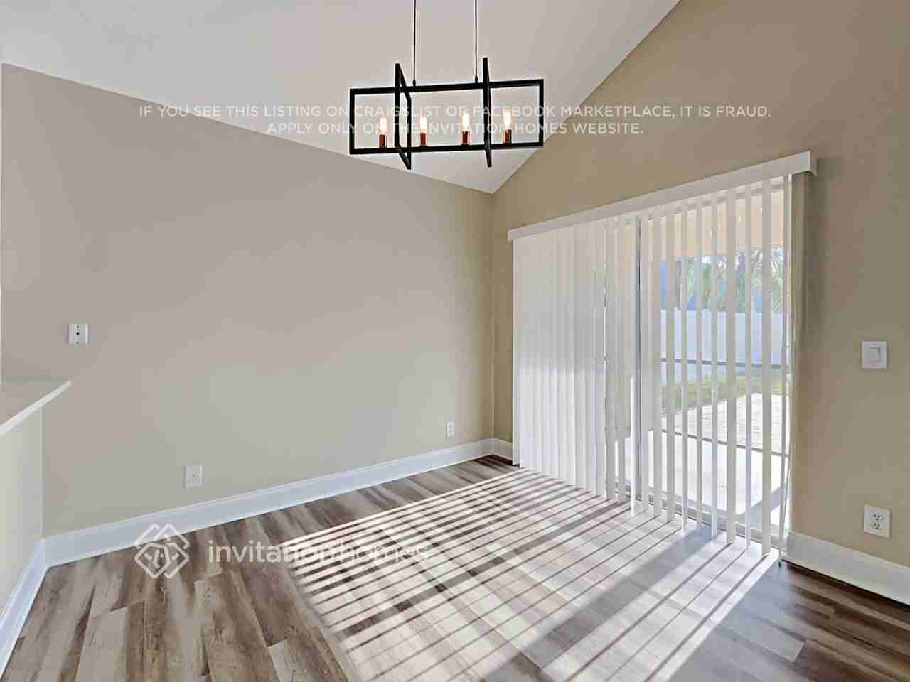 3901 Judson Dr - Photo 5 of 17