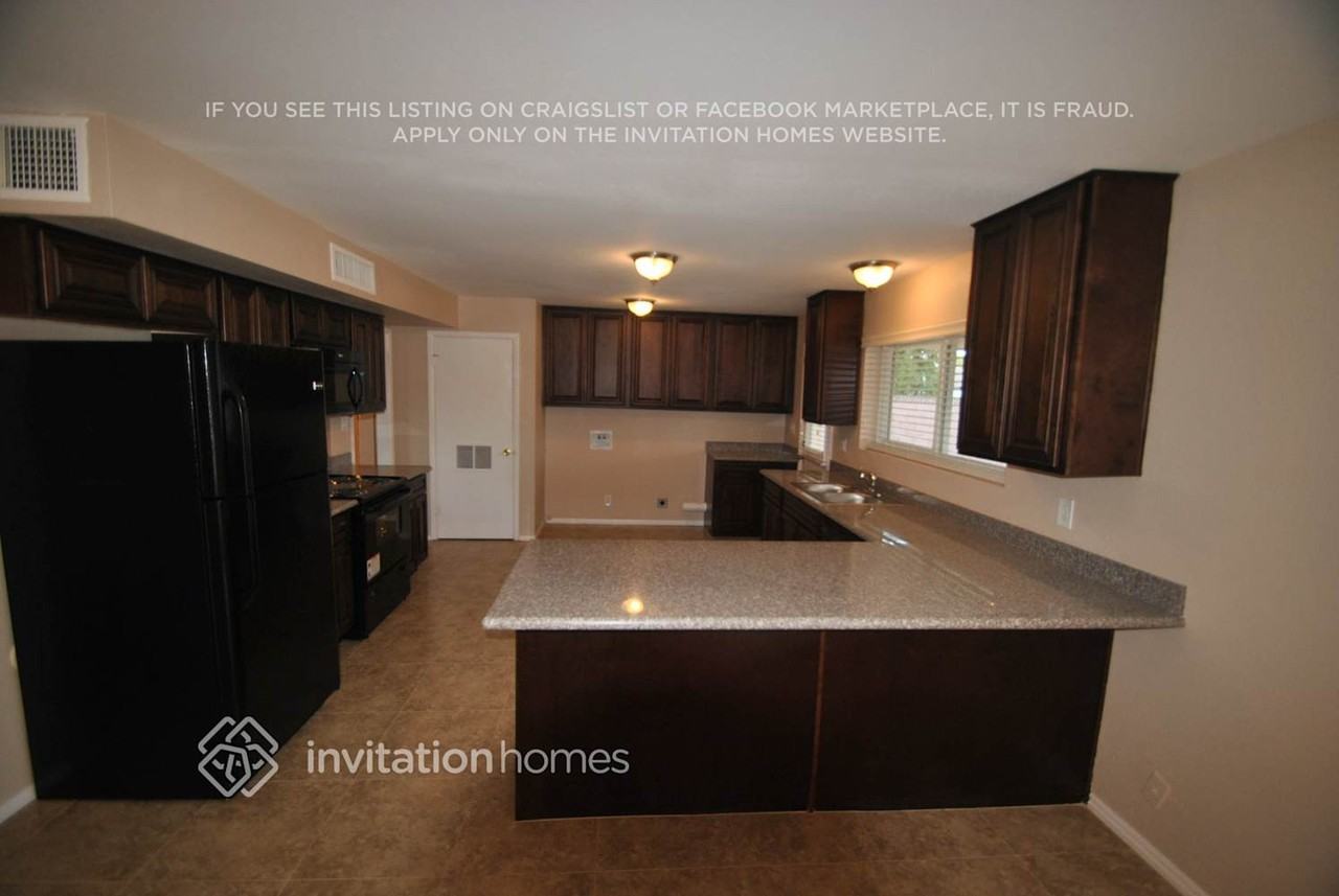 3916 W Glenn Dr - Photo 3 of 13