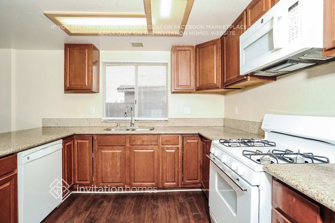 201 Tahquitz Pl - Photo 6 of 18