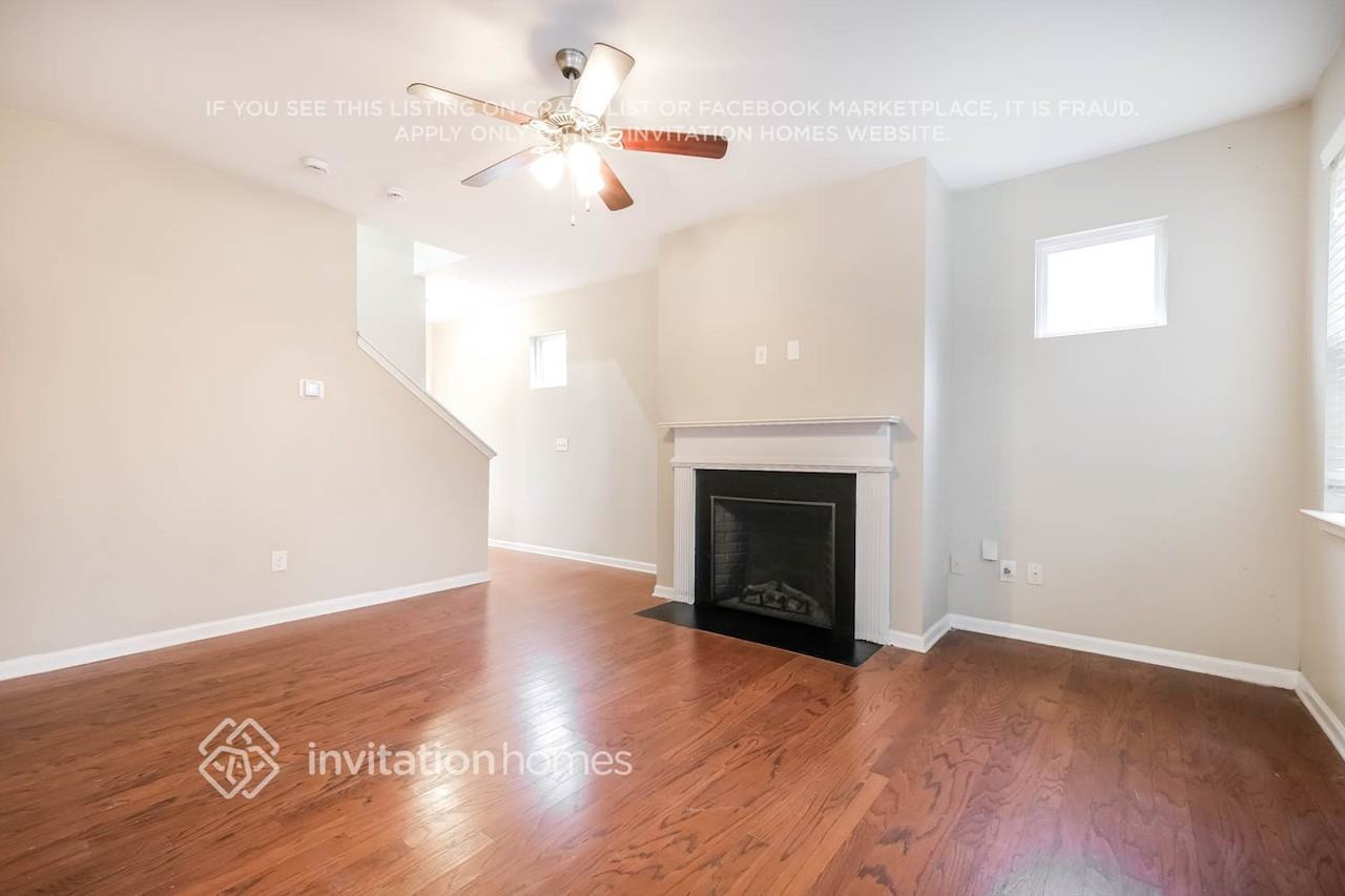 864 Lobdale Falls Dr - Photo 5 of 18