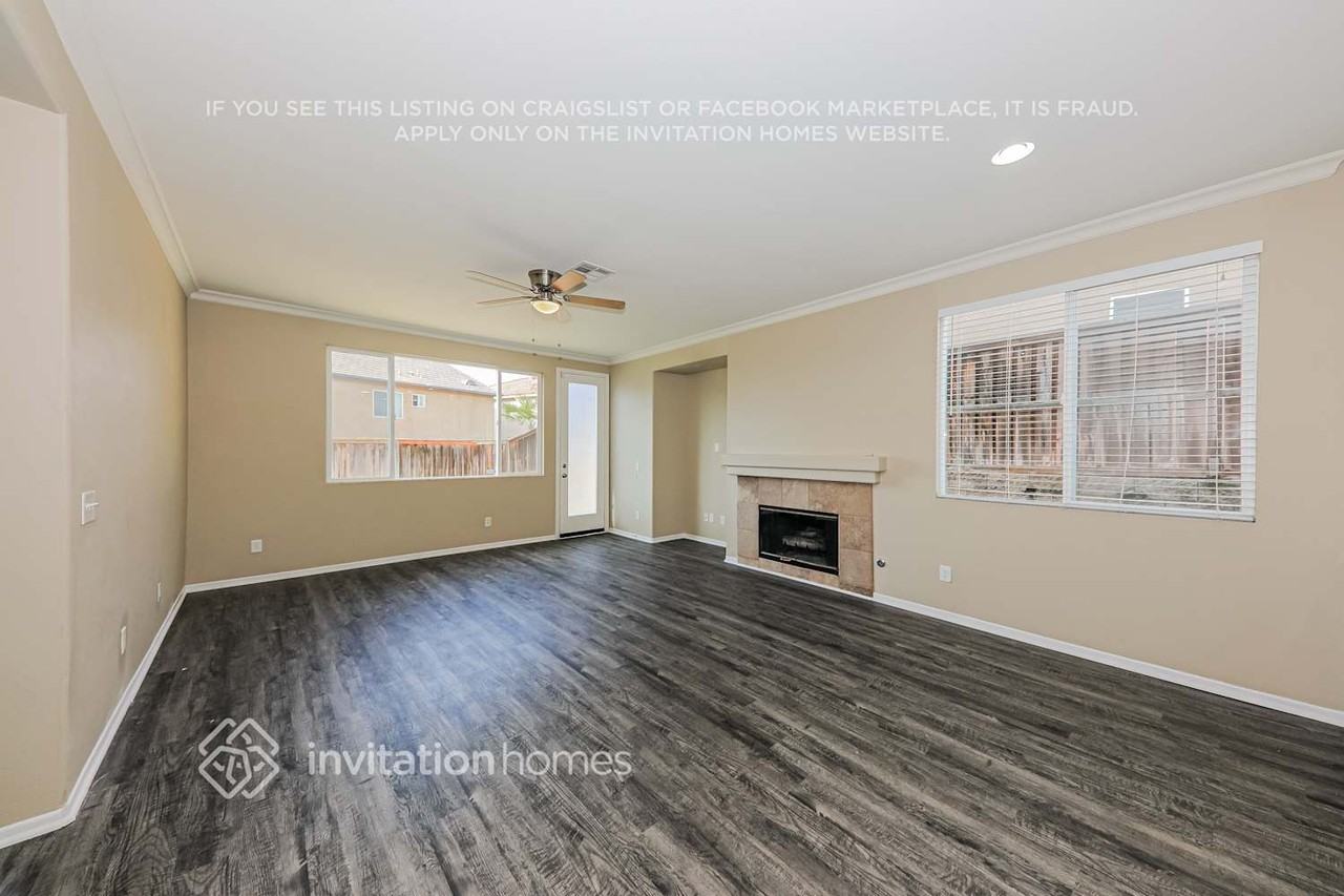 38859 Autumn Woods Rd - Photo 7 of 18