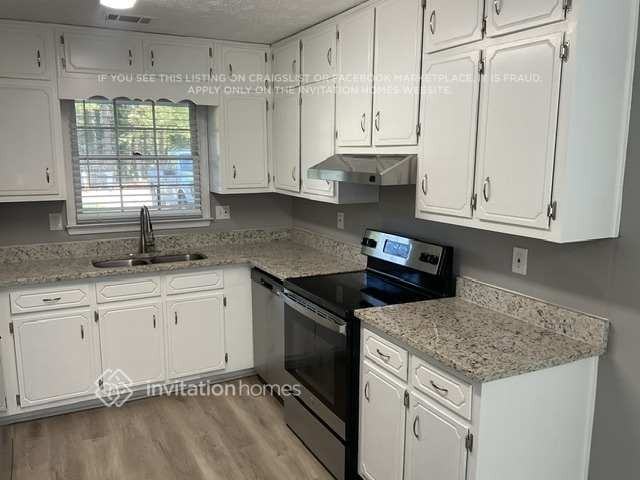 155 Melton Way - Photo 4 of 14