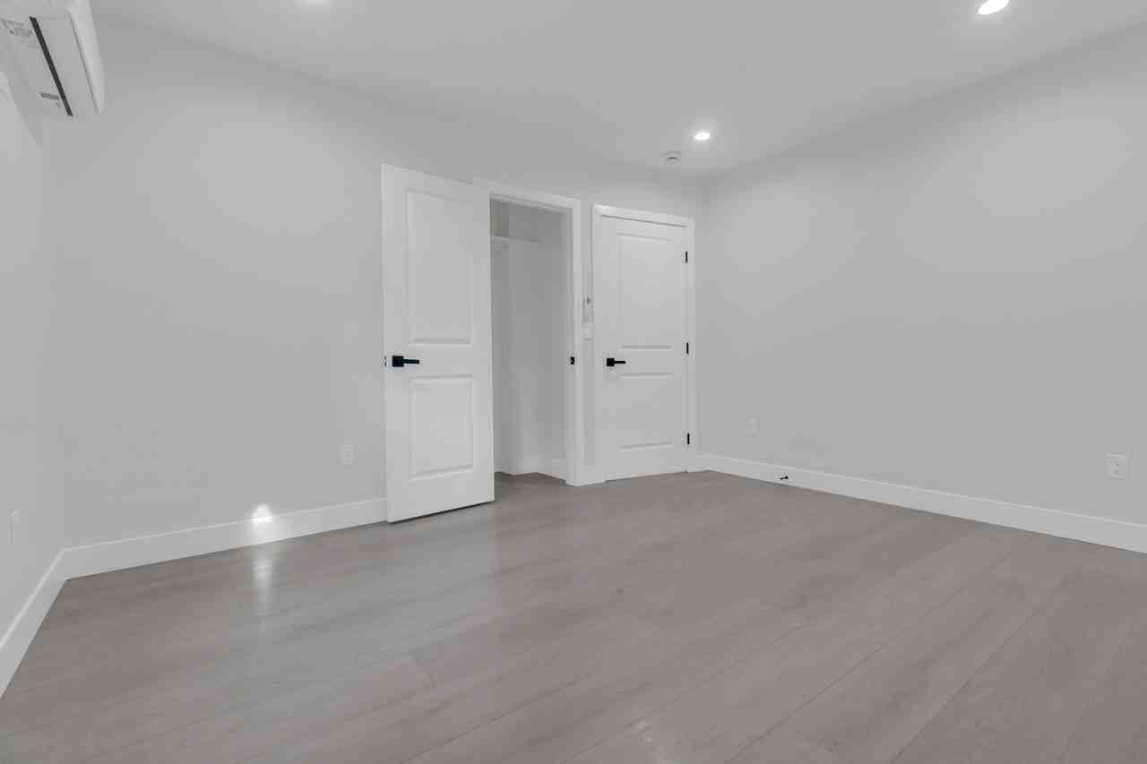 4059 Denker Ave #1 - Photo 5 of 19