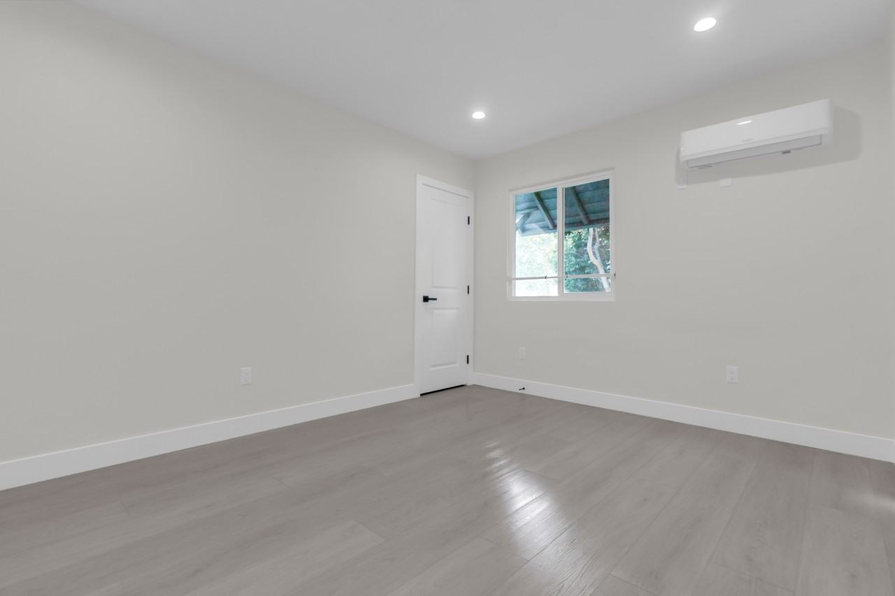 4059 Denker Ave #1 - Photo 6 of 19