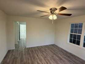 1019 Sw 11th Ave - Photo 1 of 1