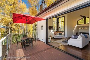 featured image of 879 Faraway Rd