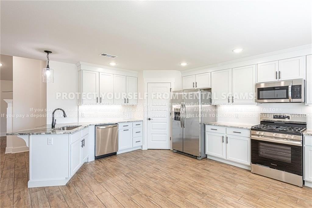 51 W Pitts St - Photo 7 of 19