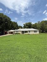 featured image of 1918 W Wedington Dr