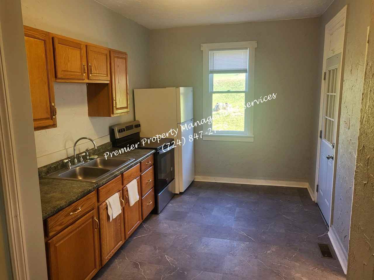 309 Bessemer Ave #1 - Photo 4 of 10