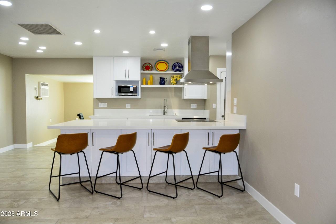 14801 N Agua Fria Dr - Photo 3 of 50