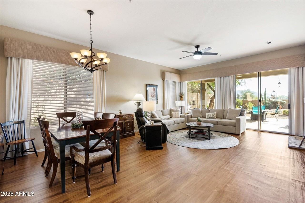 10527 E Tierra Buena Ln - Photo 3 of 30