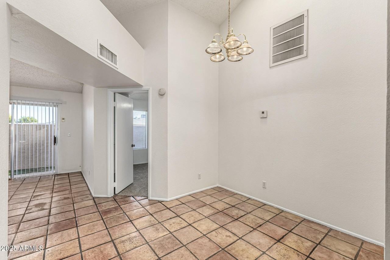 14002 N 49th Ave Unit 1012 #1012 - Photo 4 of 25