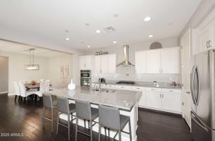 featured image of 10072 E Bell Rd