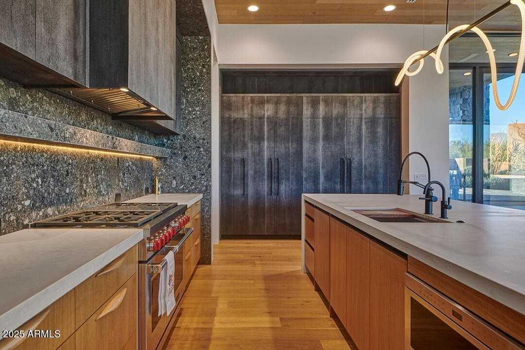 10249 E Joy Ranch Rd - Photo 5 of 50