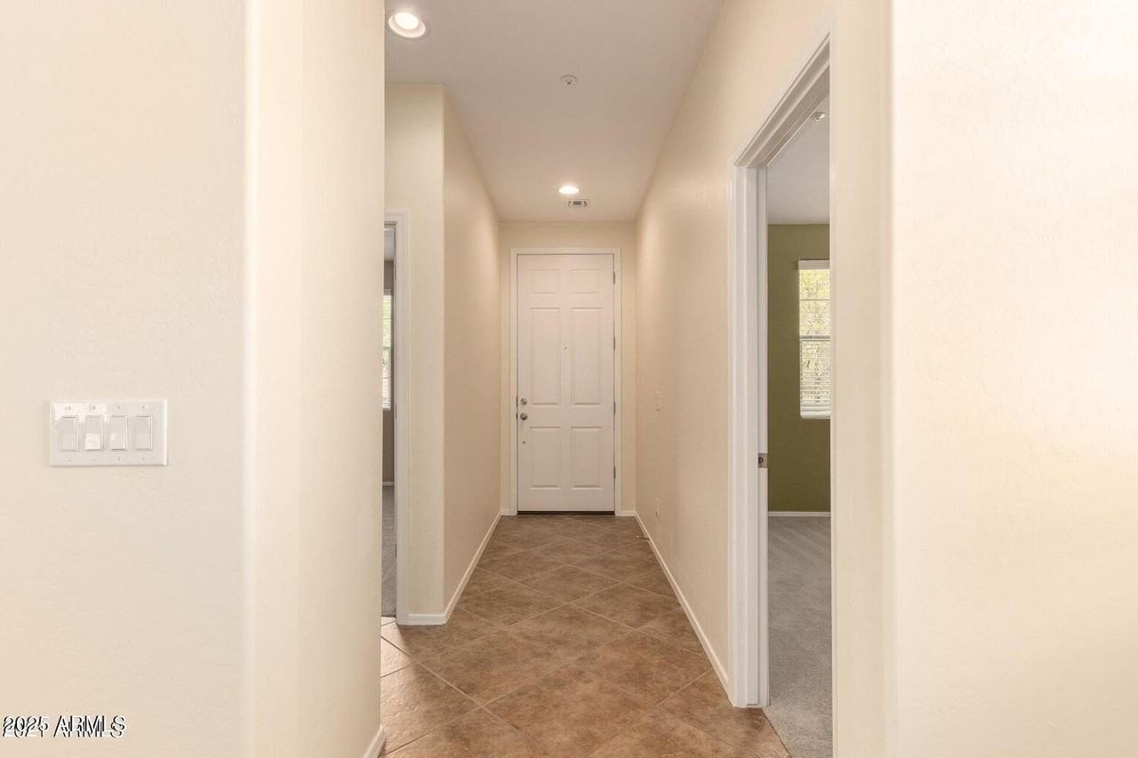 7393 W Palo Brea Ln - Photo 3 of 29