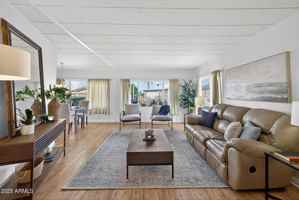 featured image of 5807 E Leonora St