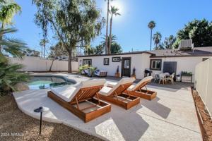 featured image of 4028 E Lewis Ave