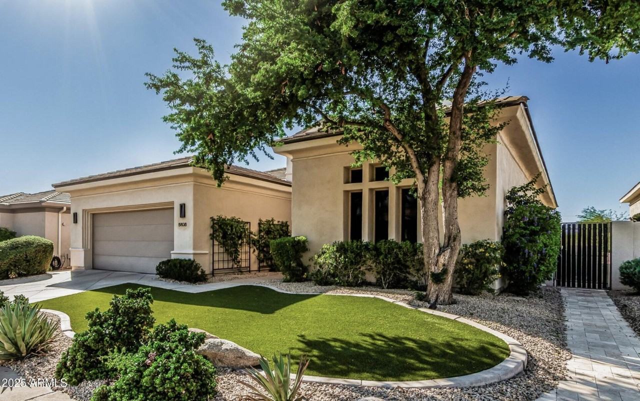 19838 N 84th St - Photo 2 of 4