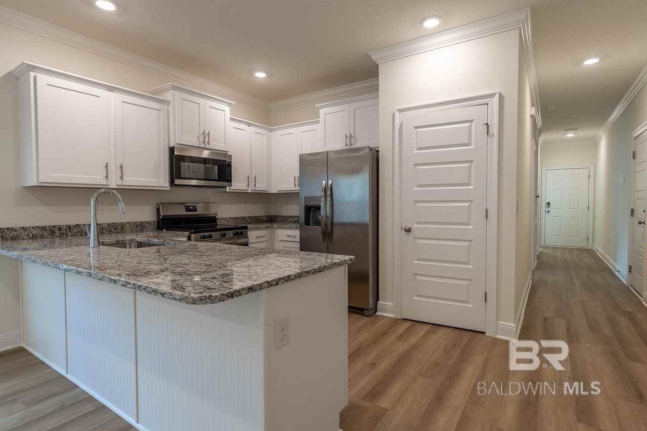 16267 Tigris Rd - Photo 3 of 15