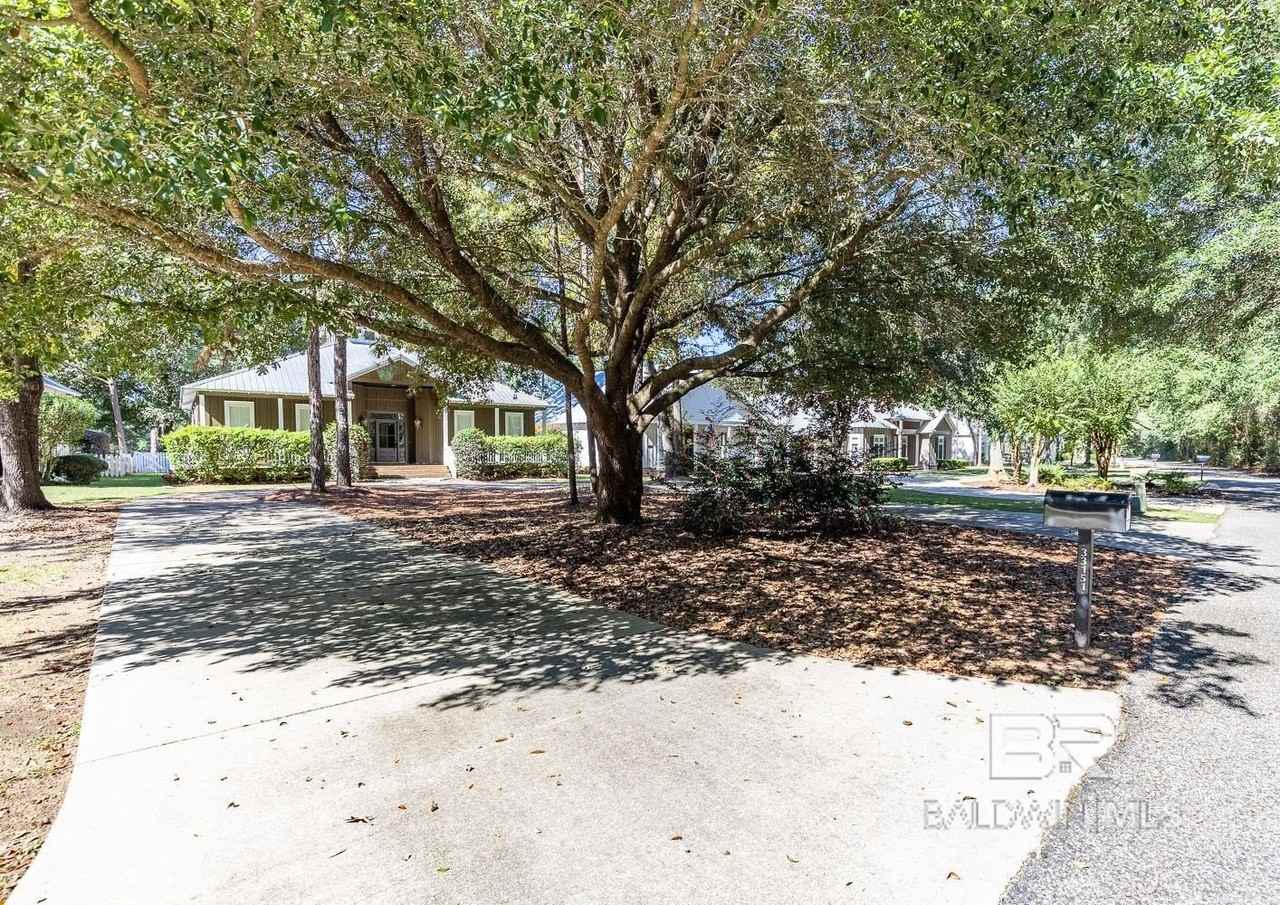 33151 Shinnecock Ln - Photo 4 of 26