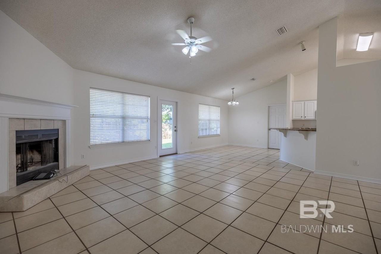 2482 W Ashford Park Dr - Photo 5 of 18