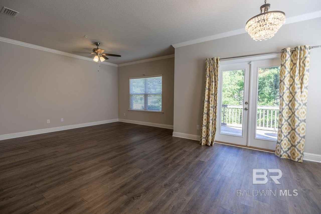 6867 Spaniel Dr #B - Photo 7 of 24