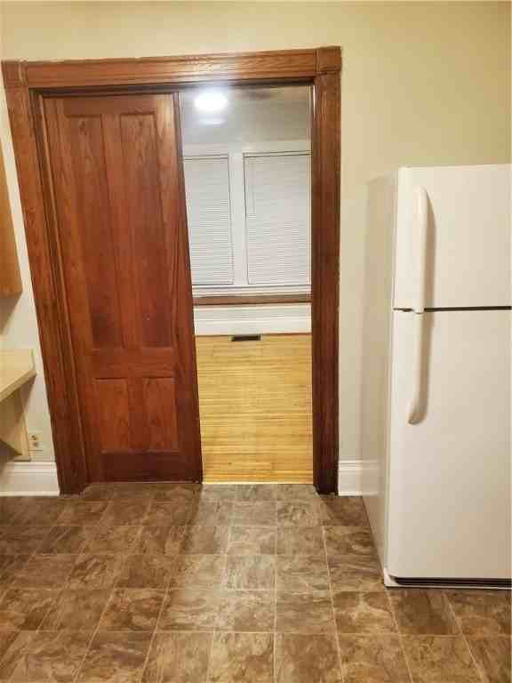 167 Rosedale St - Photo 6 of 35