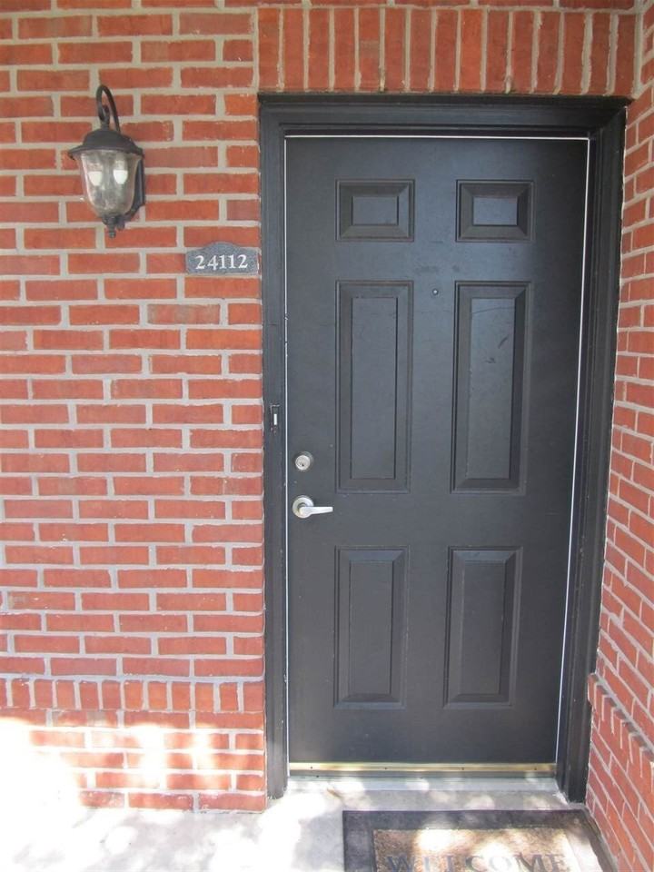 24112 Harbour Vista Cir - Photo 2 of 23