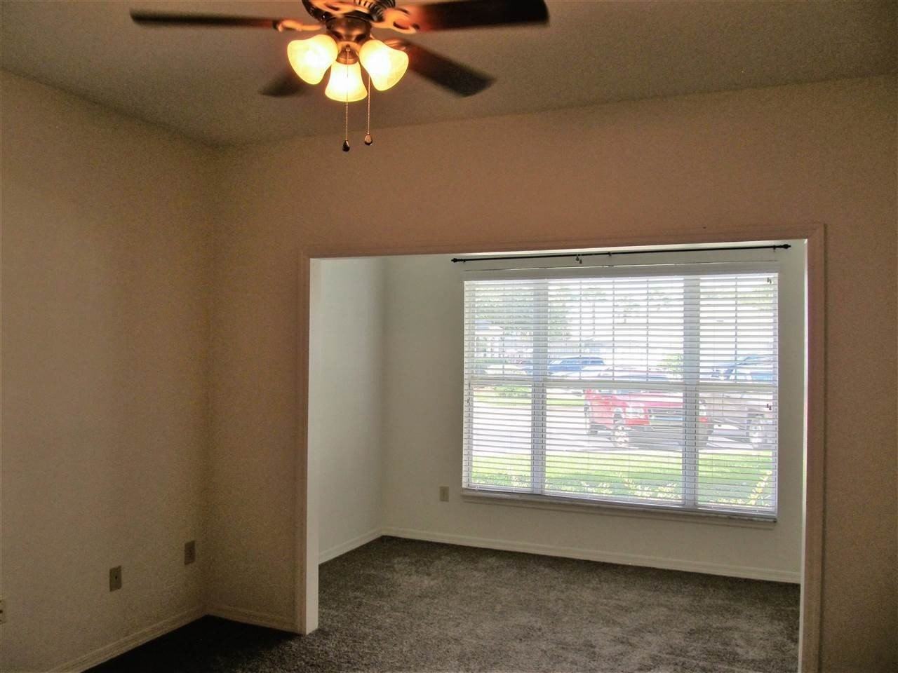 24112 Harbour Vista Cir - Photo 7 of 23