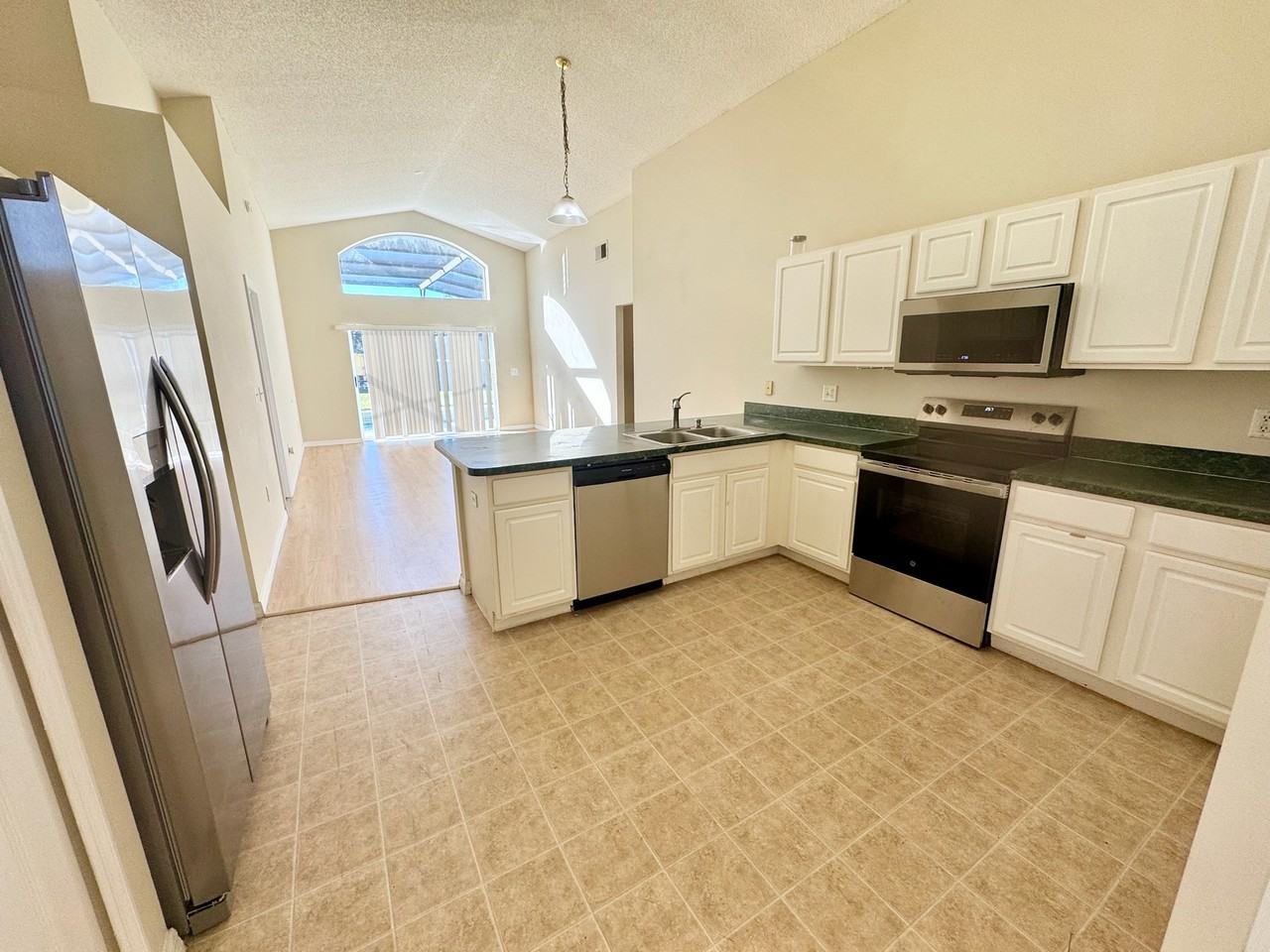 1317 Casterton Cir #1 - Photo 3 of 34