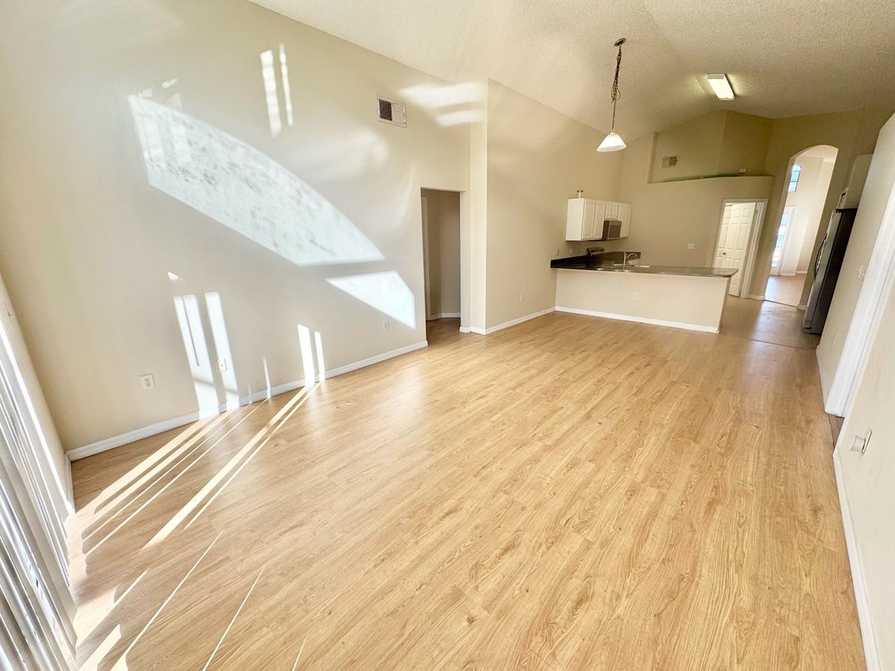 1317 Casterton Cir #1 - Photo 4 of 34