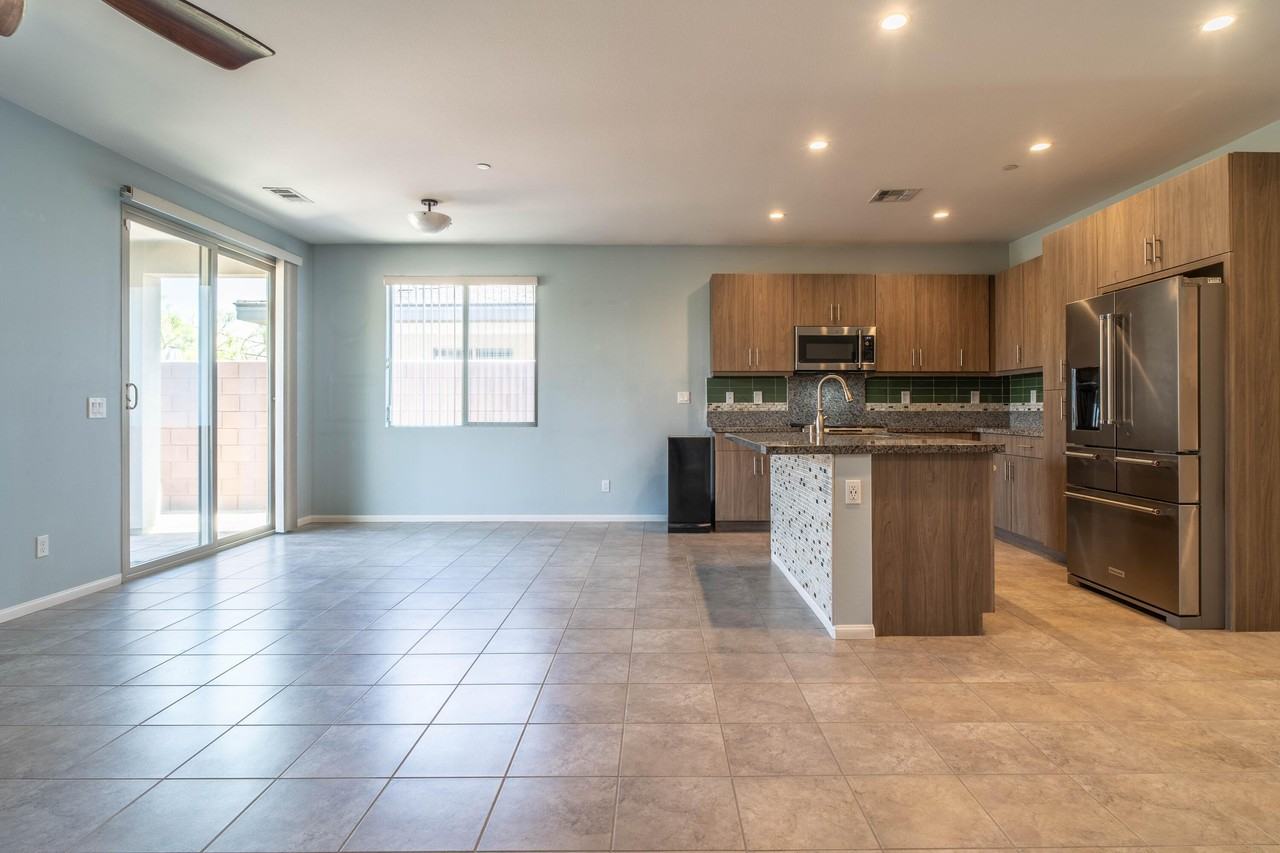 51855 Ponderosa Dr - Photo 7 of 32