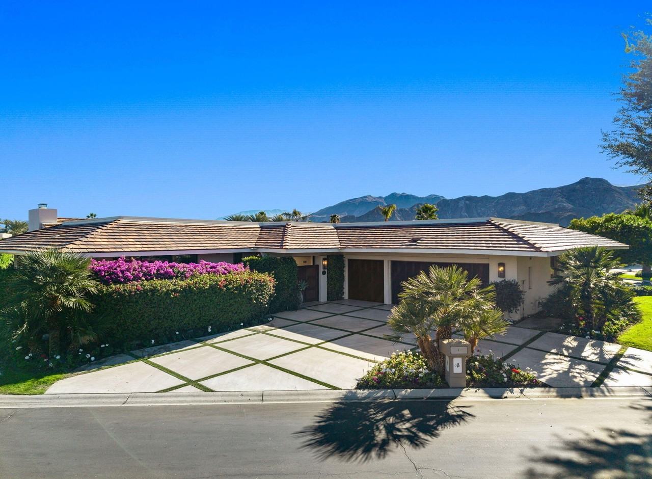 6 Exeter Ct - Photo 3 of 45