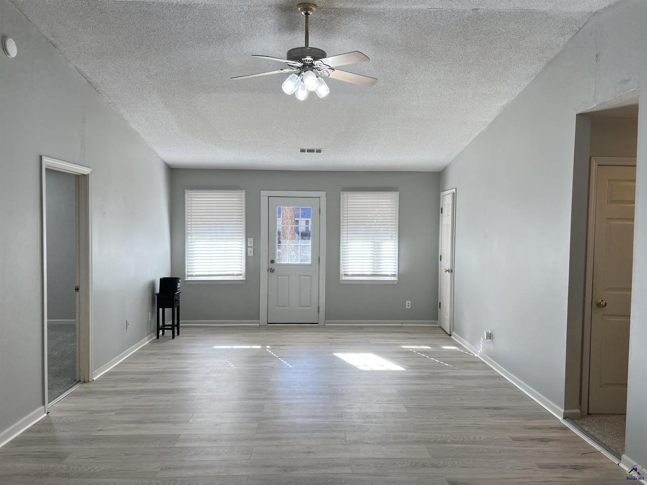 2268 Unaliyi Trl - Photo 3 of 26